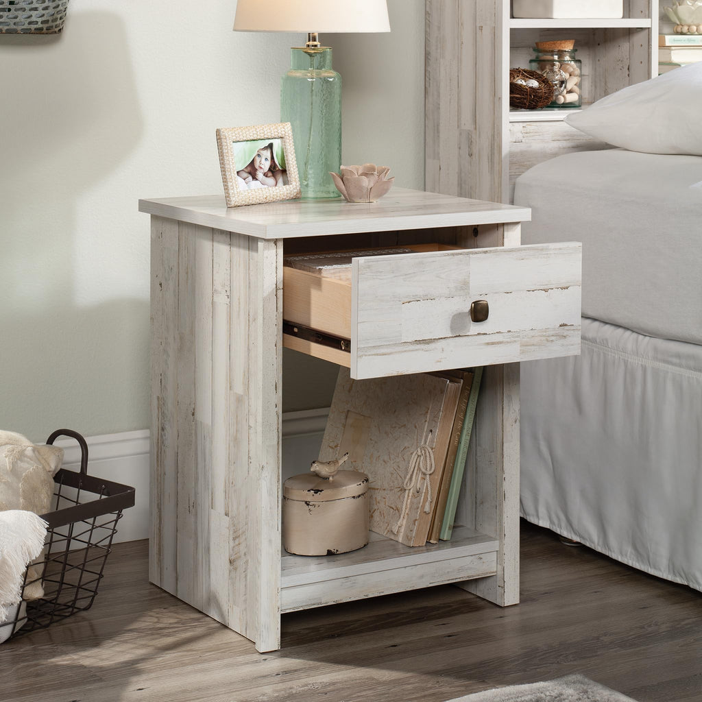 White Night Stand I43332
